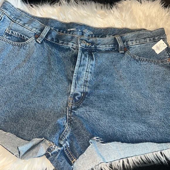 Old Navy nwt shorts - Picture 1 of 11